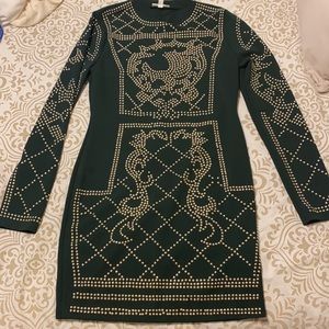 Hunter green with gold studs long sleeve mini 👗